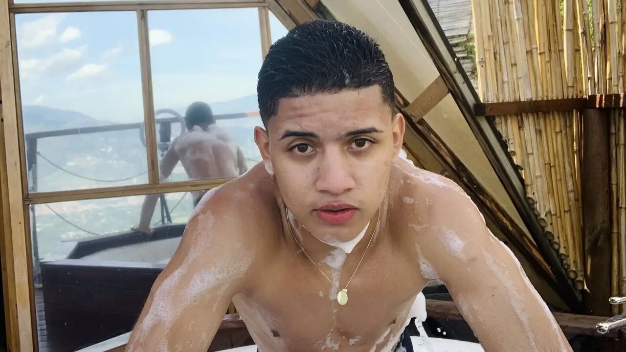 AlanSanthos Amateur Masturbating