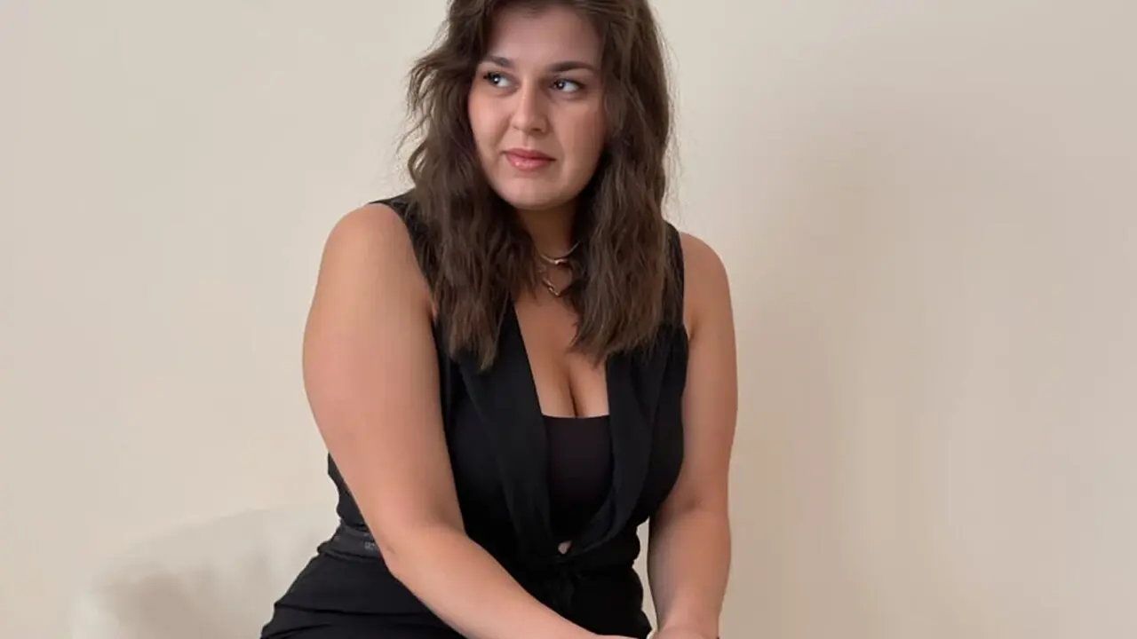 CloeBarrison Amateur Masturbating