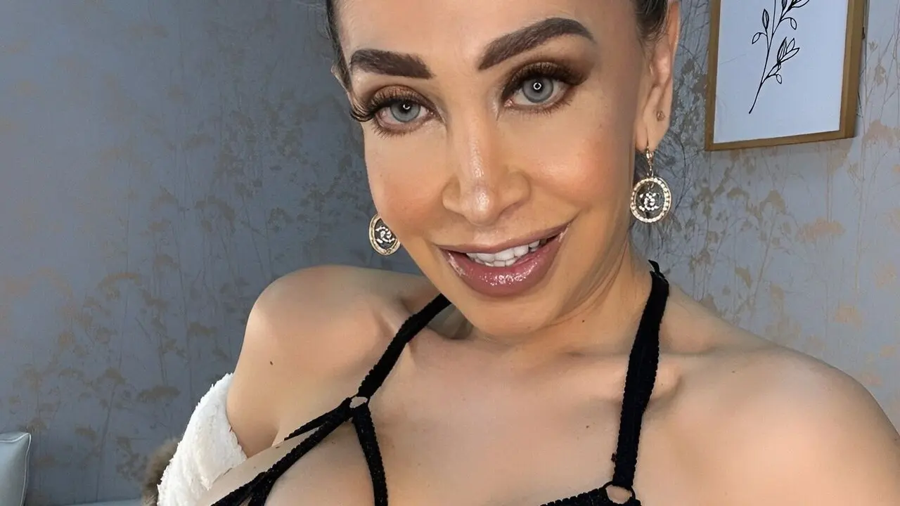 EvelinaGrey Amateur Masturbating