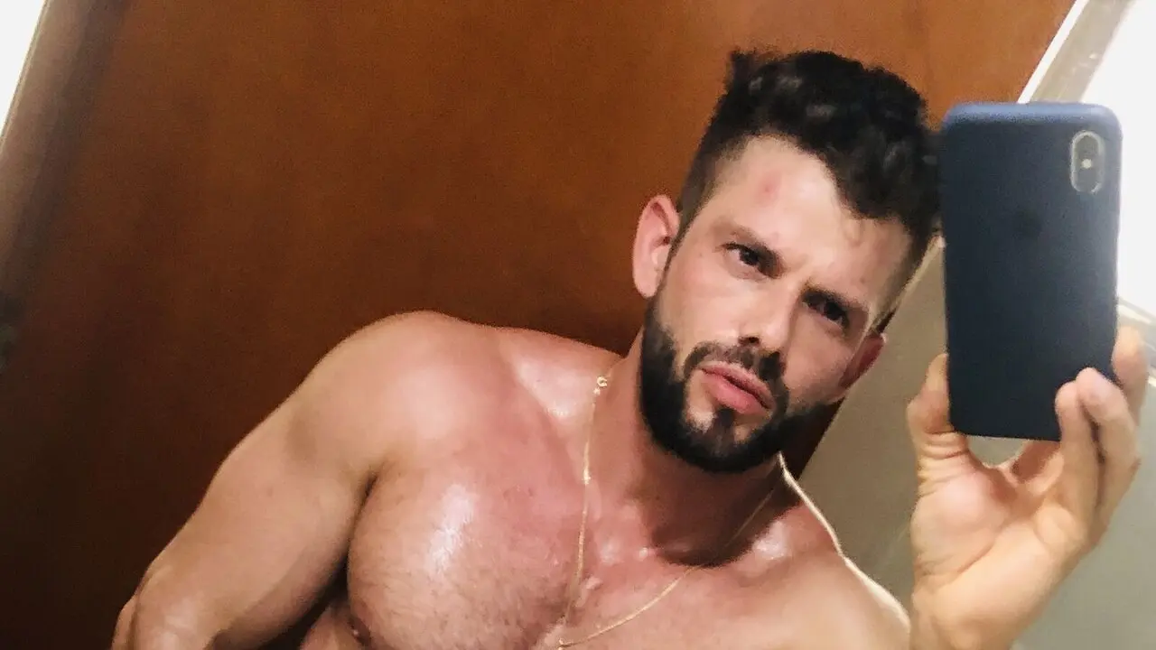 IanLennox Amateur Masturbating