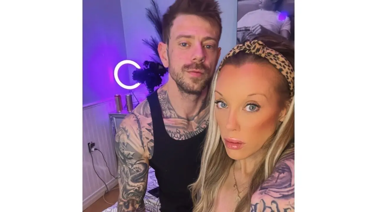 LondonAndTyson Amateur Masturbating