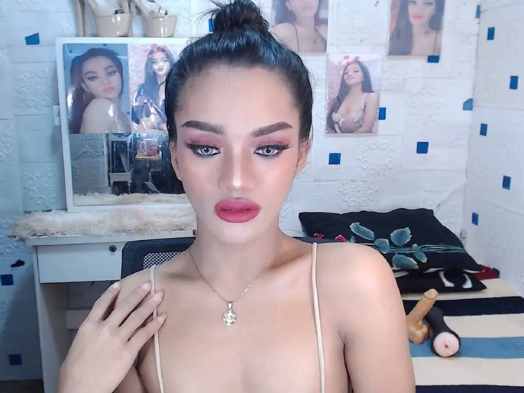 YsabelGomez Amateur Masturbating